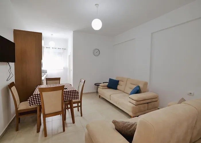 Lux Apartments 2