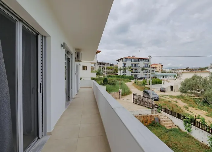 Lux Apartments 2