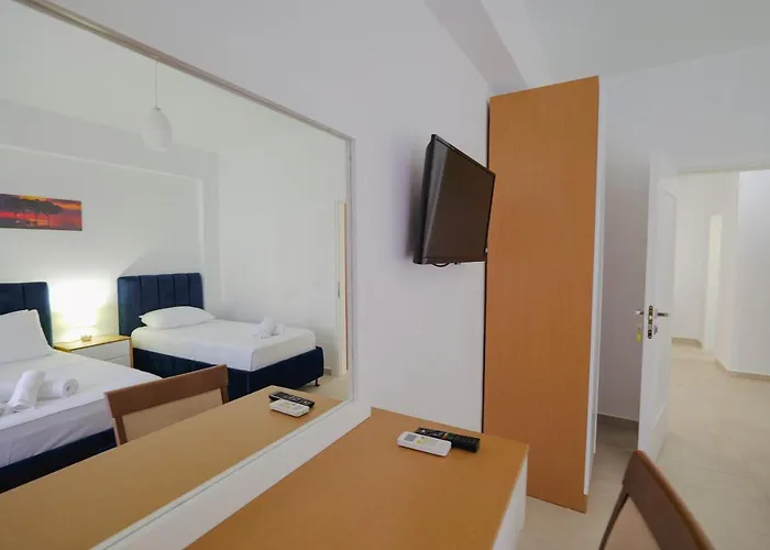Lux Apartments 2 Apartment Ksamil