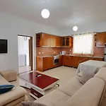 Lux 2 Apartmán