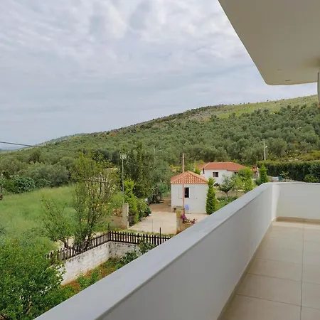 Violeta Appartement *