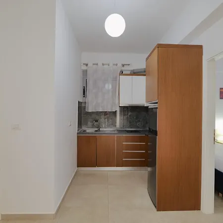 Violeta Apartment Ksamil