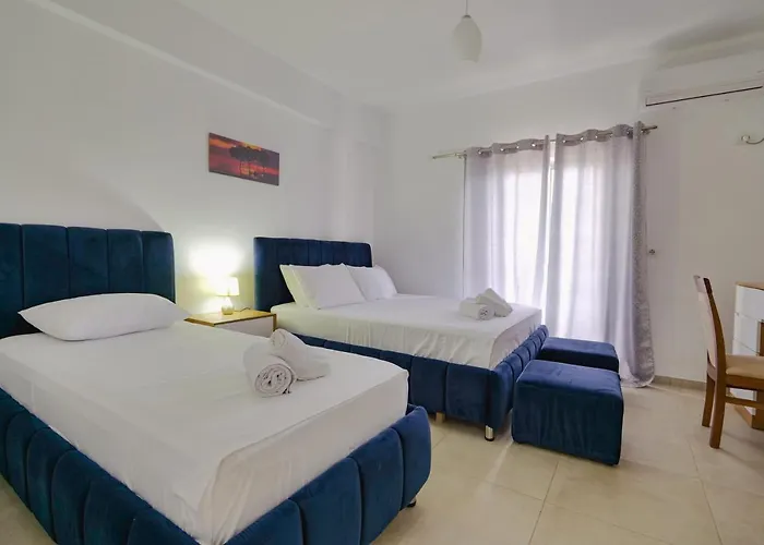 Lux Apartments 2 *