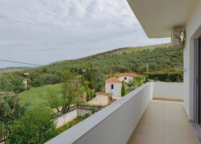 Violeta Appartement *