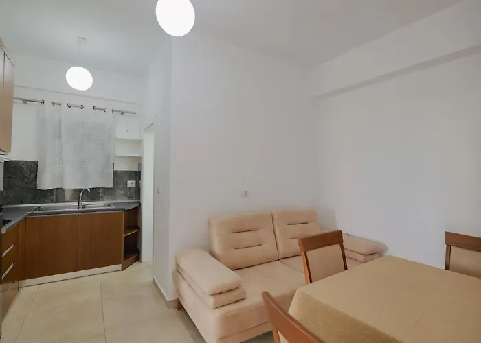 Lux Apartments 2 *