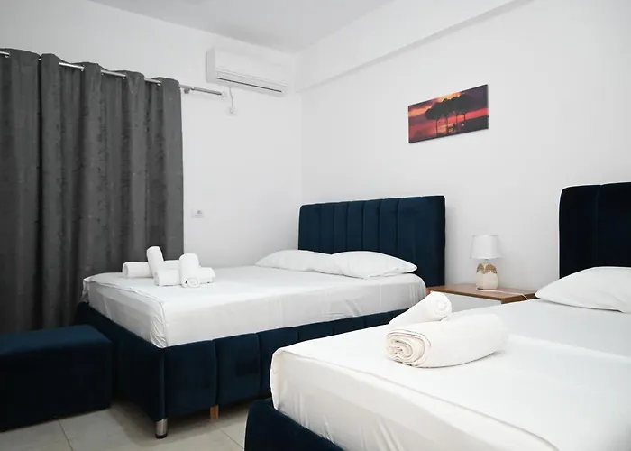 Lux Apartments 2 *